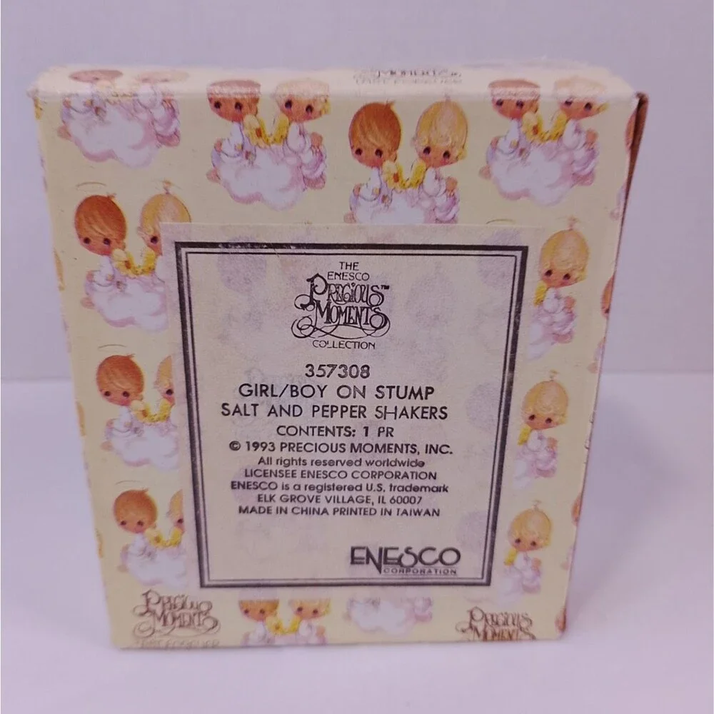 Vintage 1993 Precious Moments 357308 Girl/Boy on Stump Salt & Pepper Shakers Box
